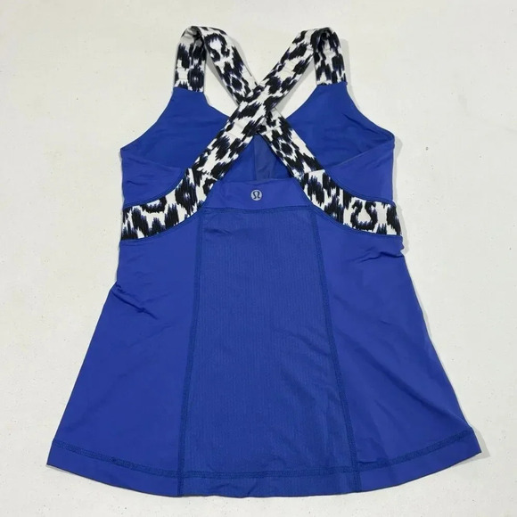 lululemon athletica Blue Tank Top - Picture 3 of 8